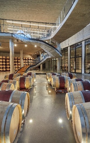 Die neue Weinkellerei von Beronia 