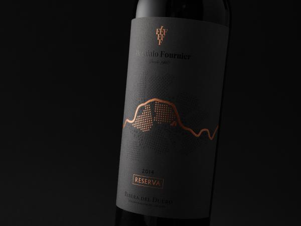 Detalle etiqueta Dominio Fournier Reserva, vino D.O. Ribera del Duero