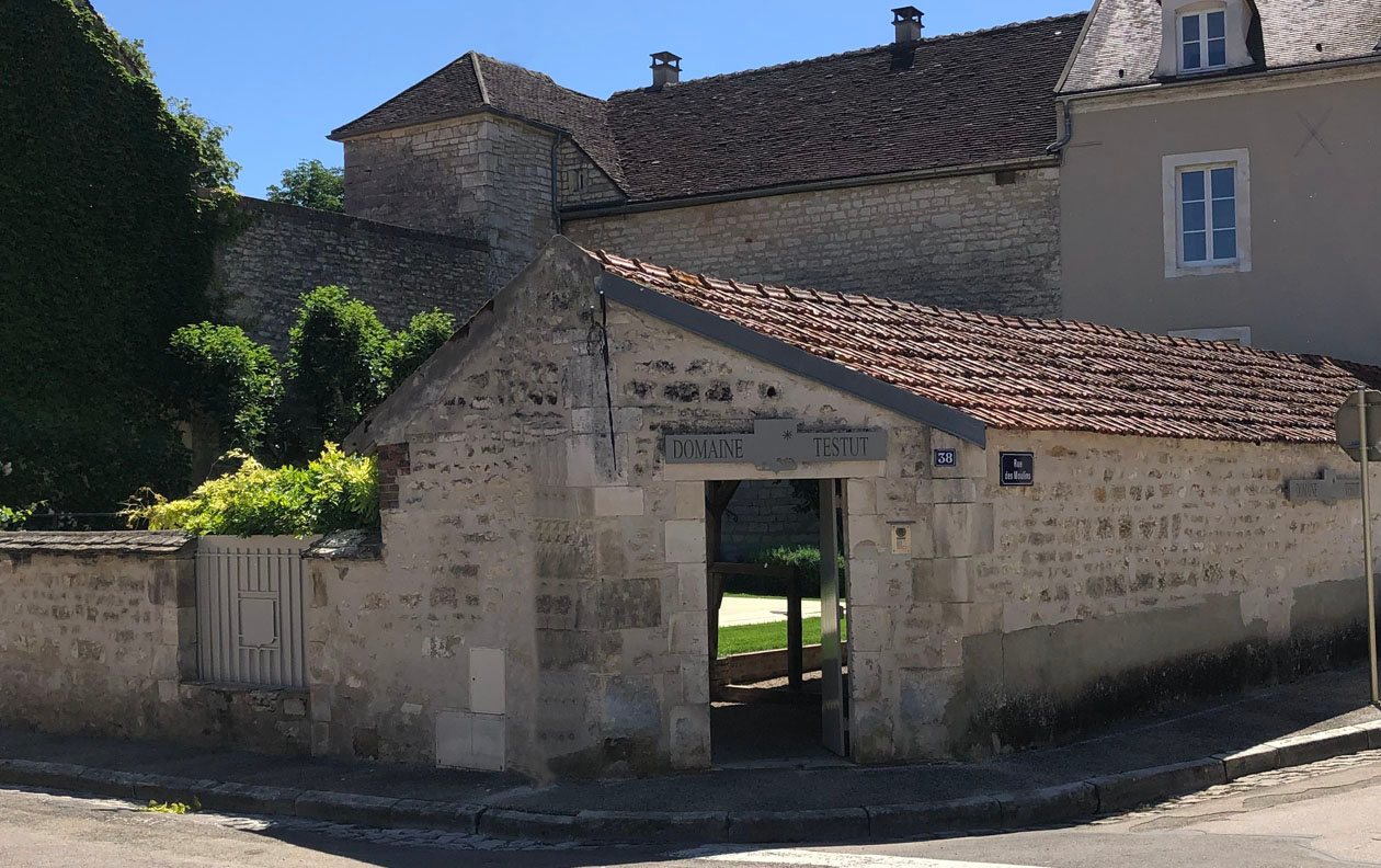 gonzalez-byass-usa-domaine-testut-hero