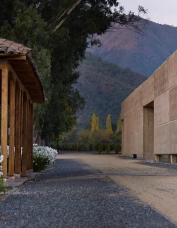 BODEGA NEYEN DE APALTA