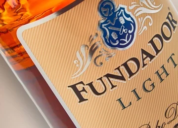Fundador Light