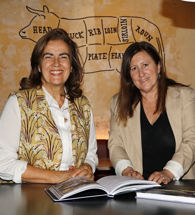 LIBRO HUMO. Eva Celada y Alicia Hernandez Planeta Gastro