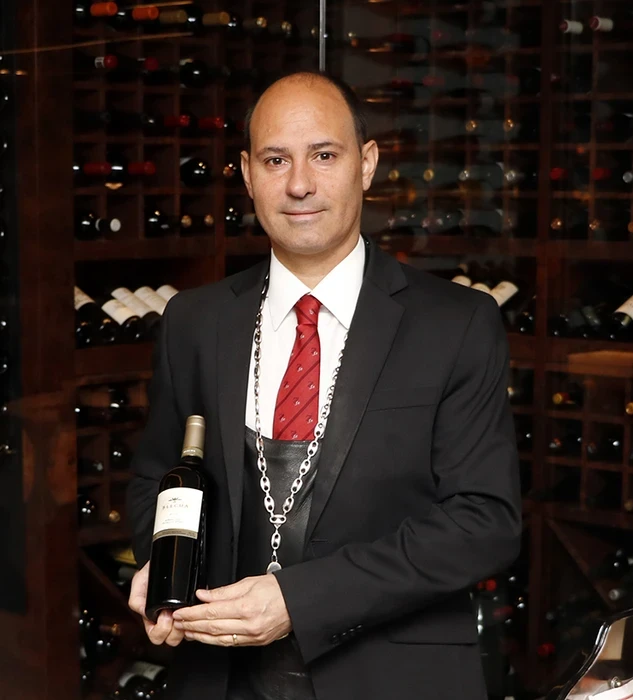 Raúl Miguel. Sumiller restaurante Zalacaín. Blecua